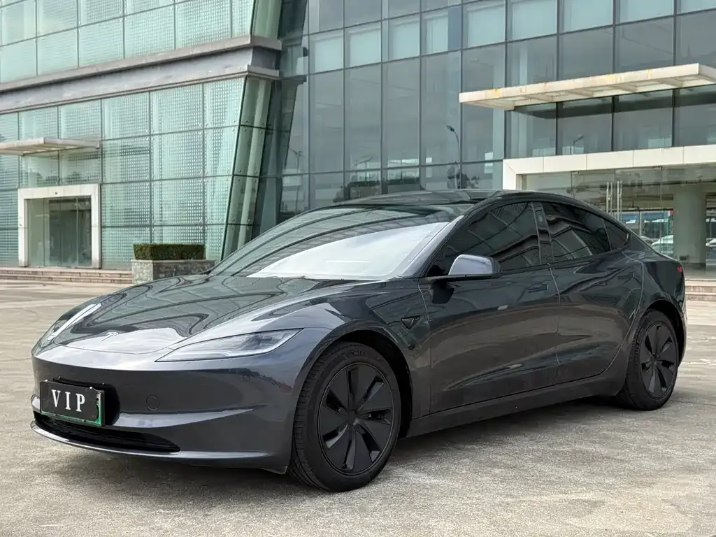 Tesla Model 3 2024 из CN, фото 3