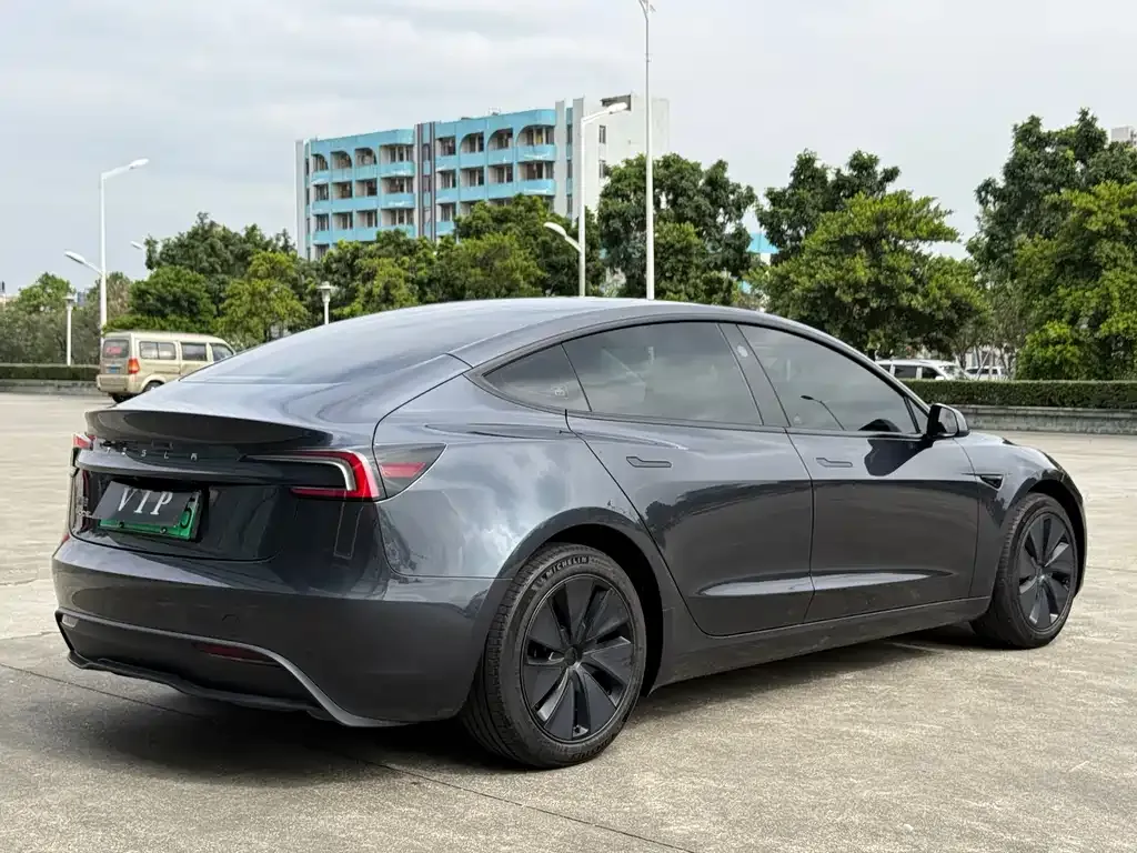 Tesla Model 3 2024 из CN, фото 6