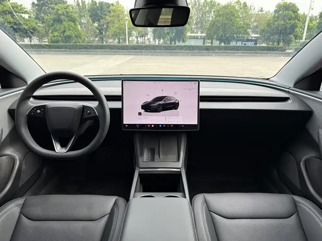Tesla Model 3 2024 из CN, фото 8