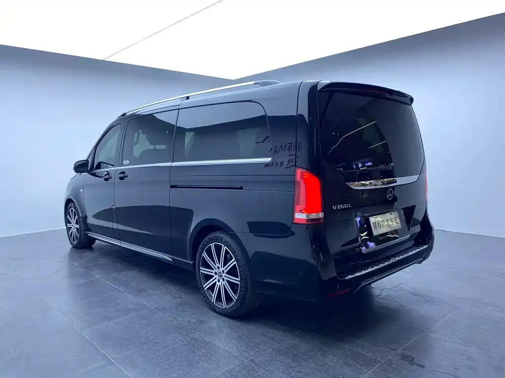 Mercedes-Benz V-Class 2021 из CN, фото 8