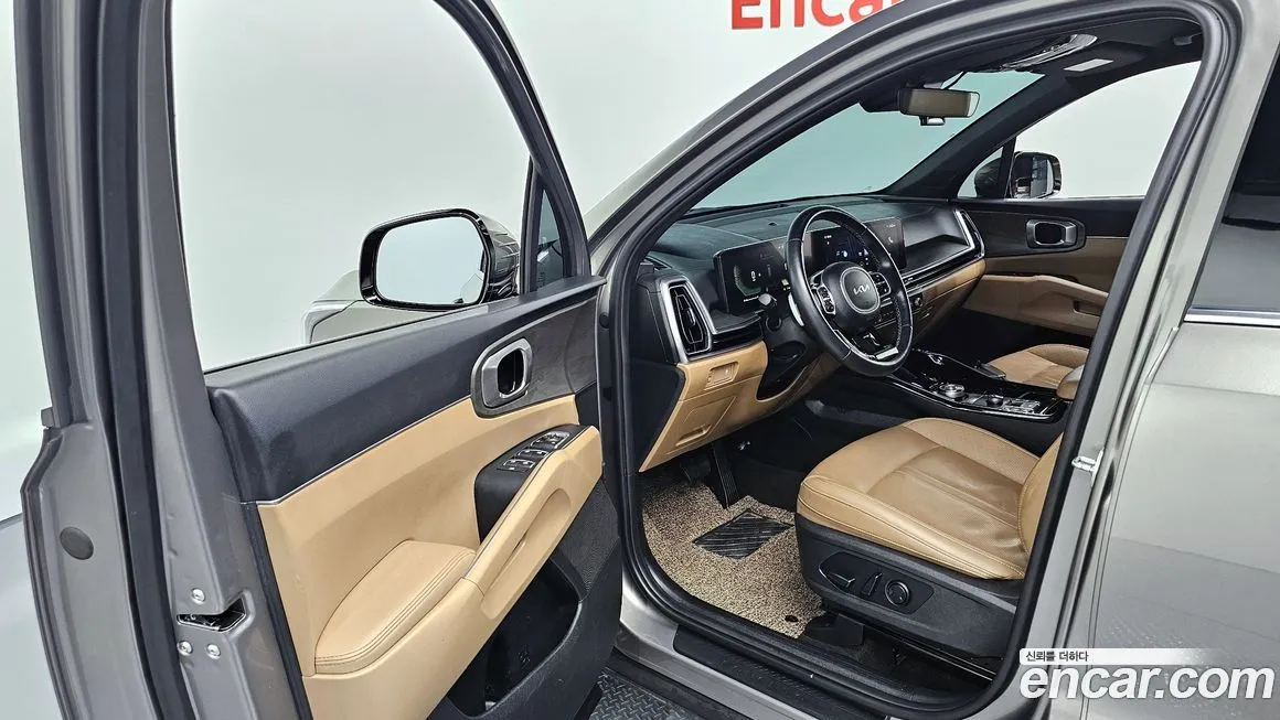 Kia Sorento — фото 10