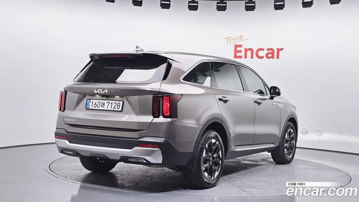 Kia Sorento — фото 2
