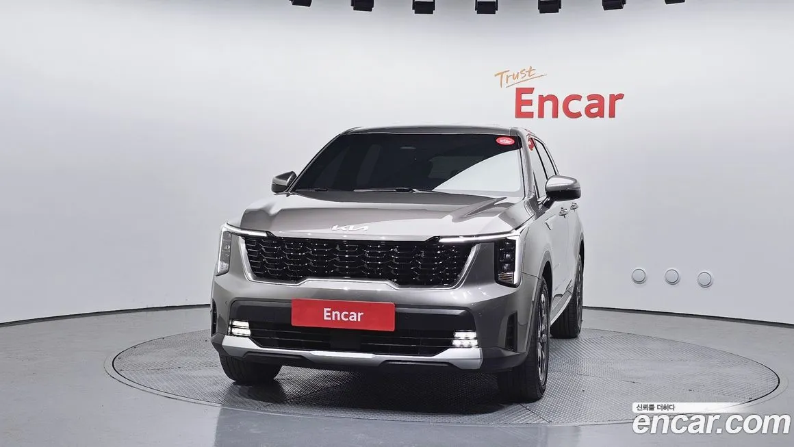 Kia Sorento — фото 3