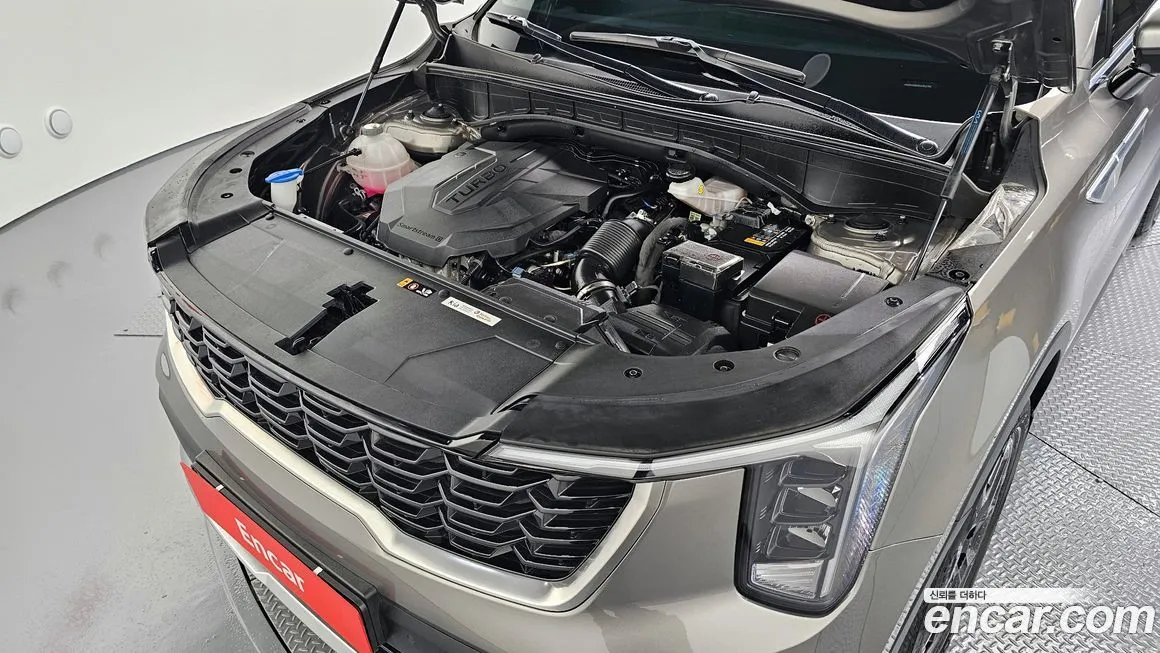Kia Sorento — фото 6