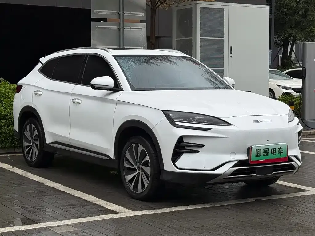 BYD PLUS New Energy — фото 3