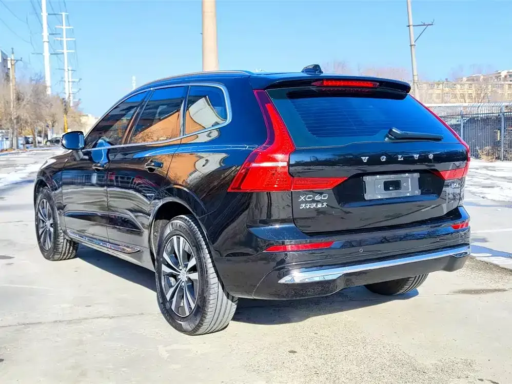 Volvo XC60 2023 из CN, фото 6