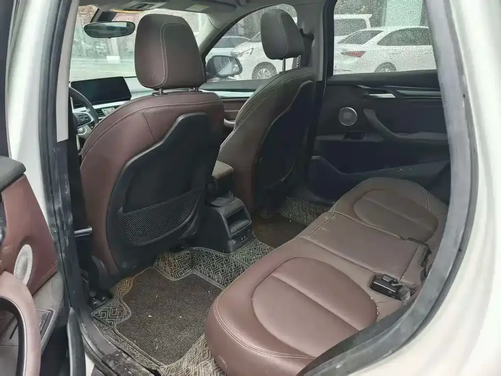 BMW X1 2023 из CN, фото 10