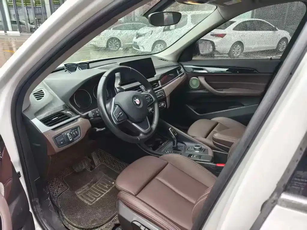 BMW X1 2023 из CN, фото 8