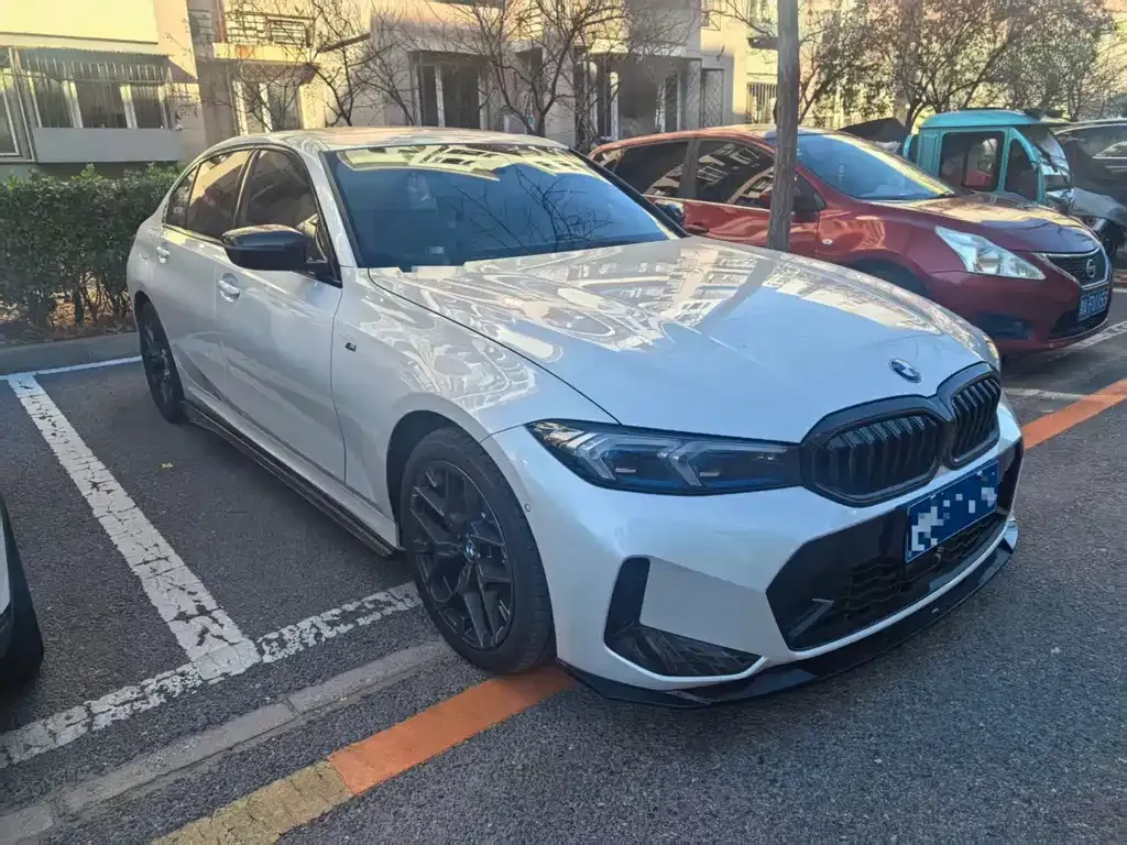 BMW 3 Series — фото 1