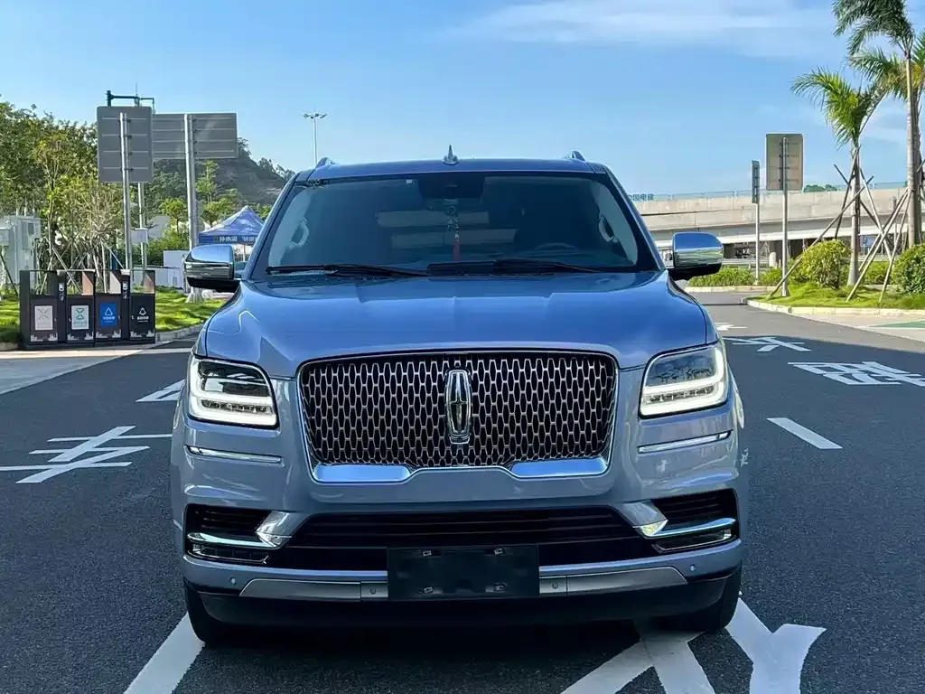 Lincoln Navigator 2022 из CN, фото 2