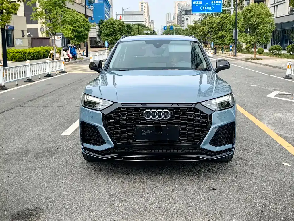 Audi Q5L 2021 из CN, фото 2