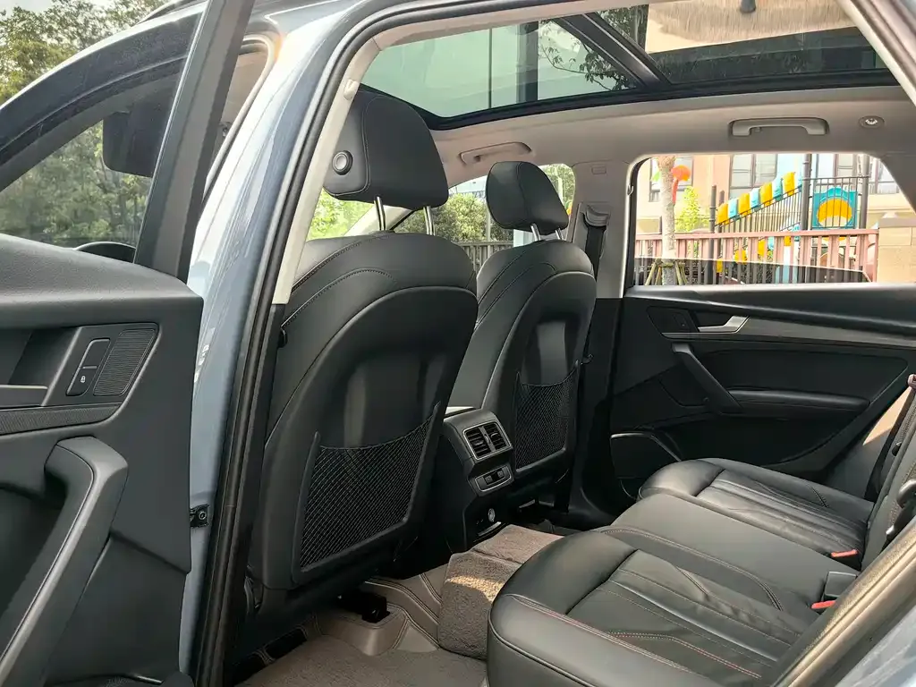 Audi Q5L 2021 из CN, фото 6