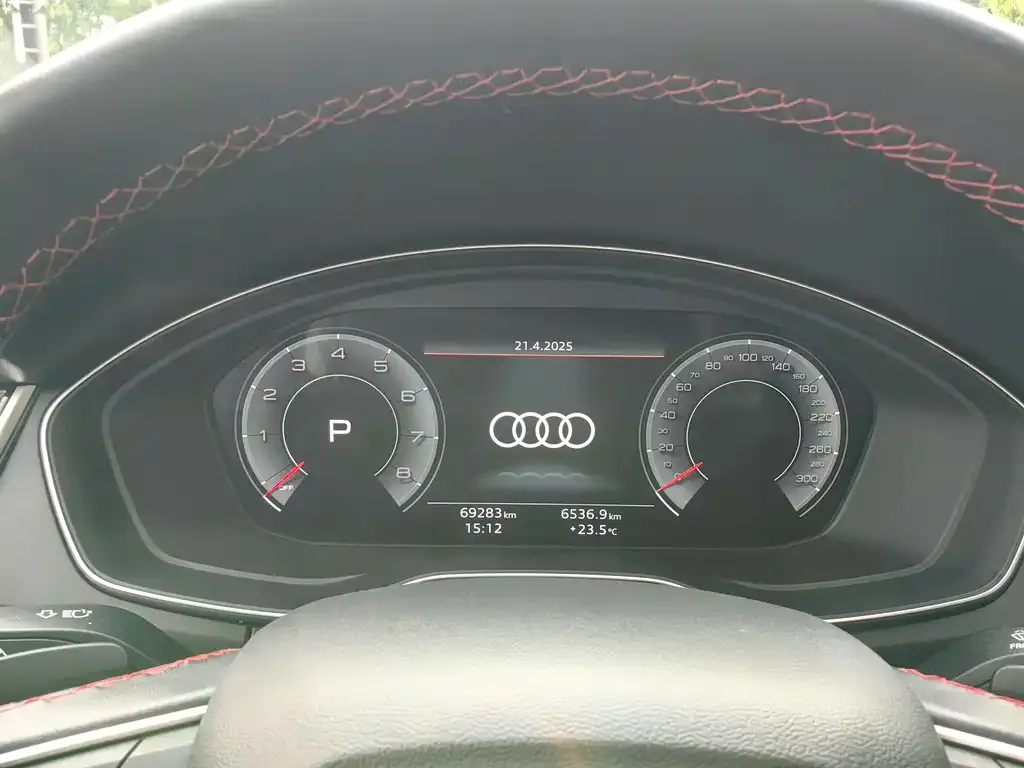 Audi Q5L 2021 из CN, фото 9