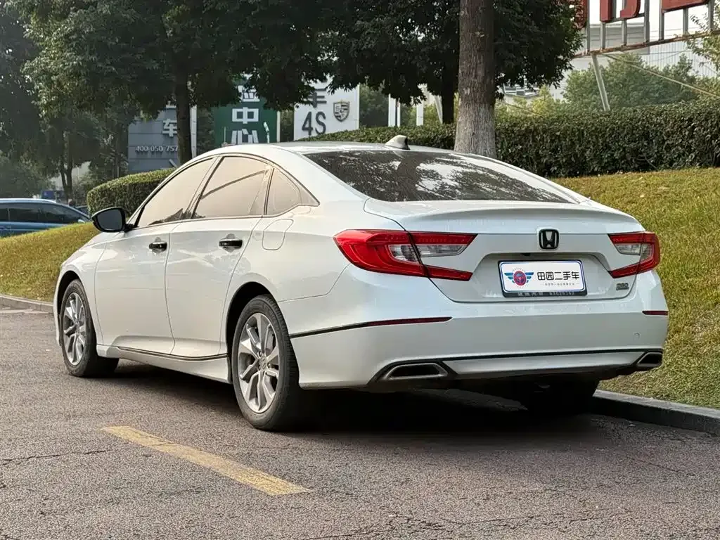 Honda Accord 2021 из CN, фото 4