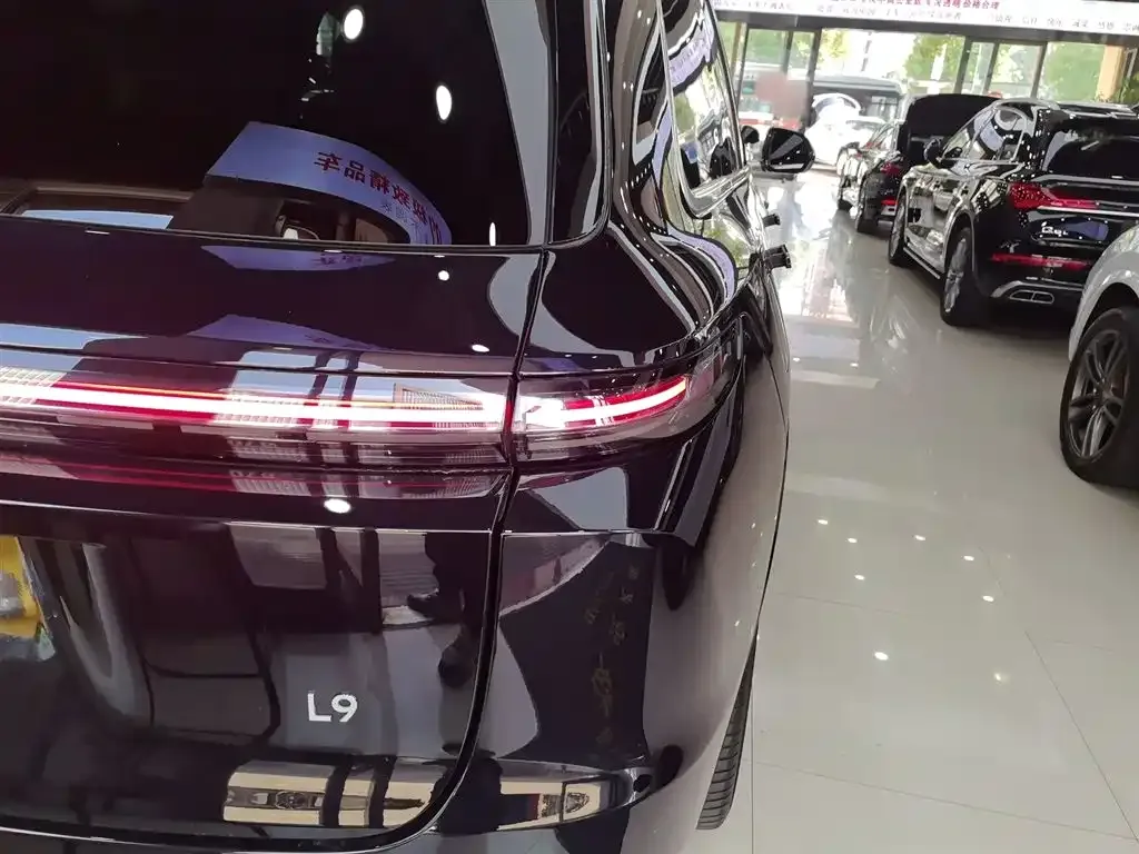 Li Auto L9 2024 из CN, фото 10