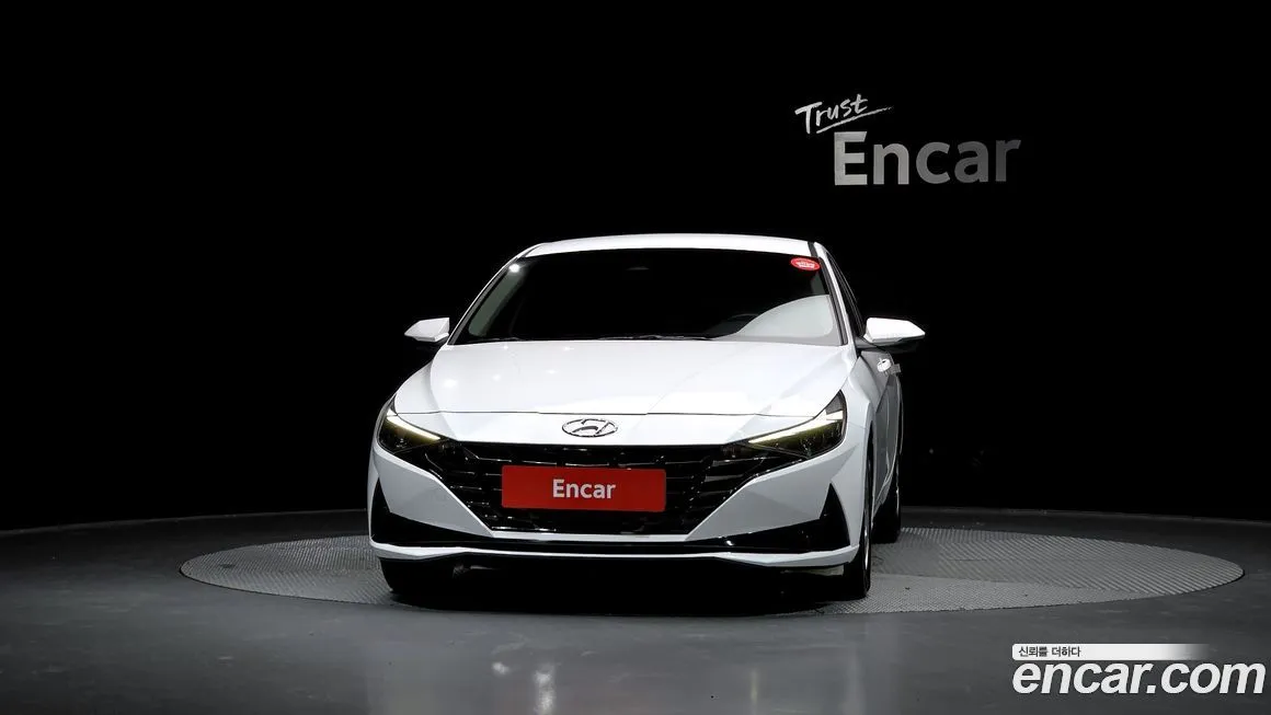 Hyundai AVANTE — фото 3