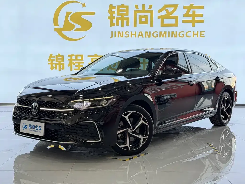 Volkswagen Passat 2024 из CN, фото 1