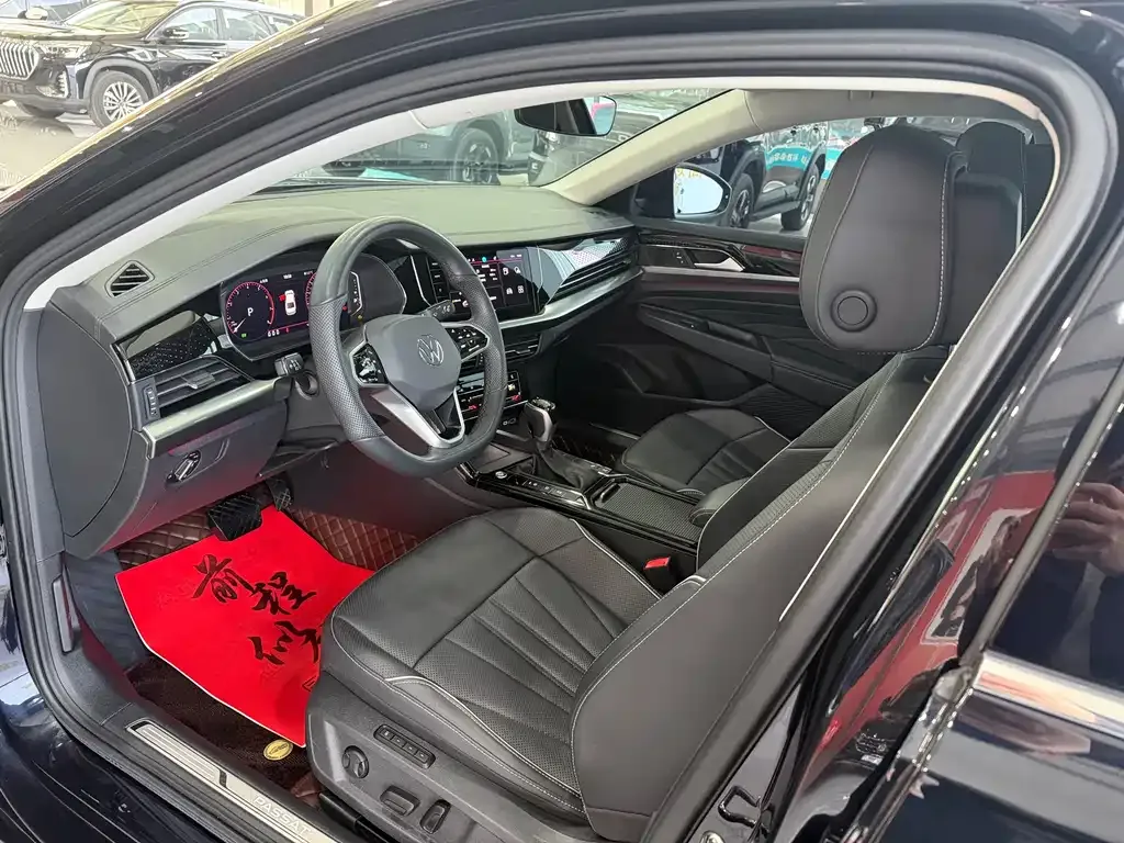 Volkswagen Passat 2024 из CN, фото 10