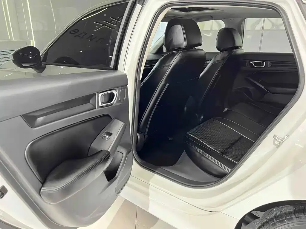 Honda Civic 2022 из CN, фото 10