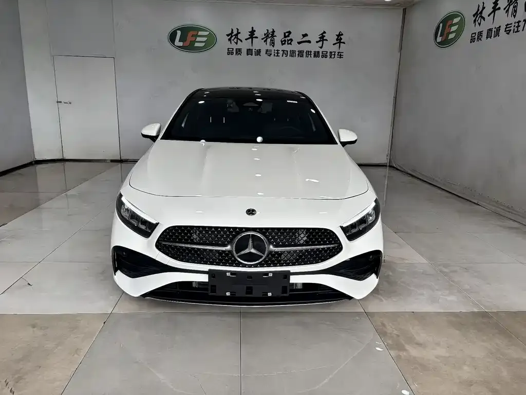 Mercedes-Benz A-Class 2024 из CN, фото 2