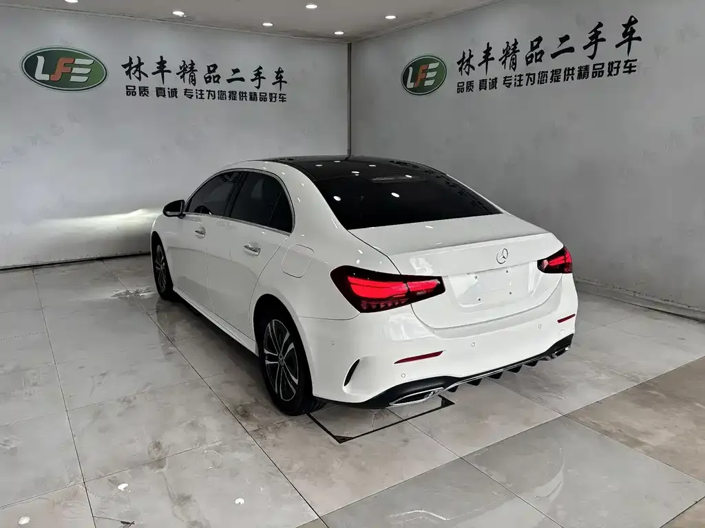 Mercedes-Benz A-Class 2024 из CN, фото 7