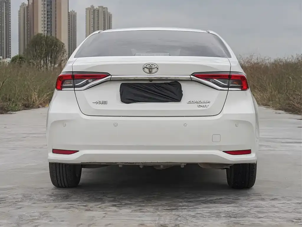 Toyota Corolla 2023 из CN, фото 8