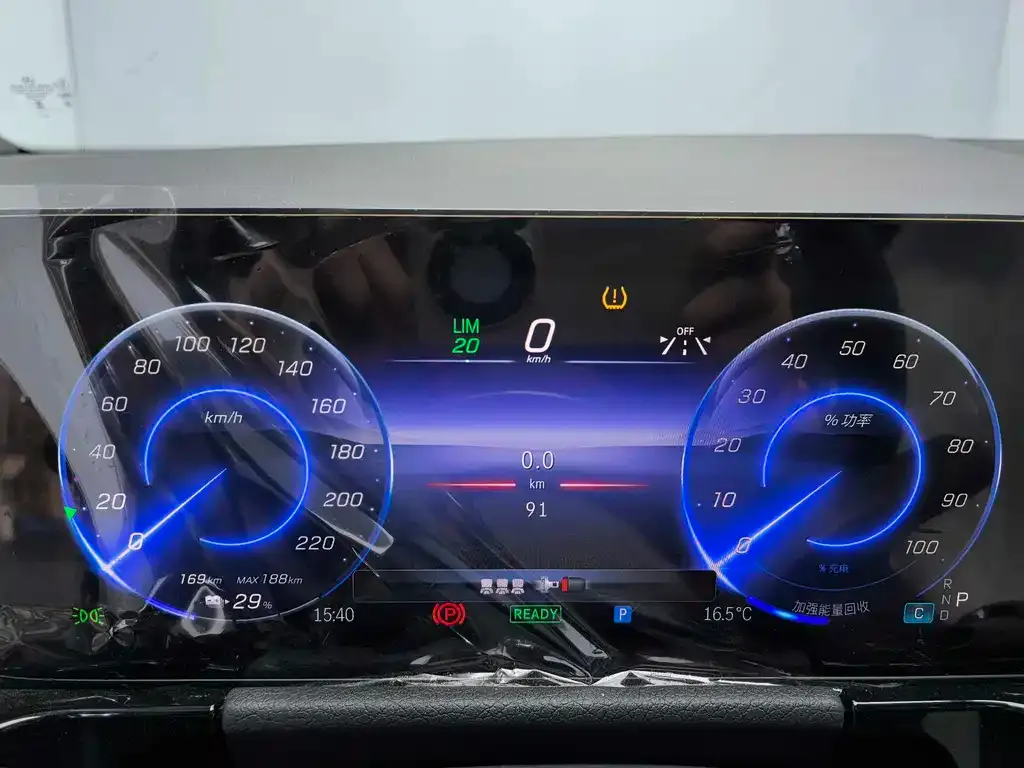 Mercedes-Benz EQA 2025 из CN, фото 8