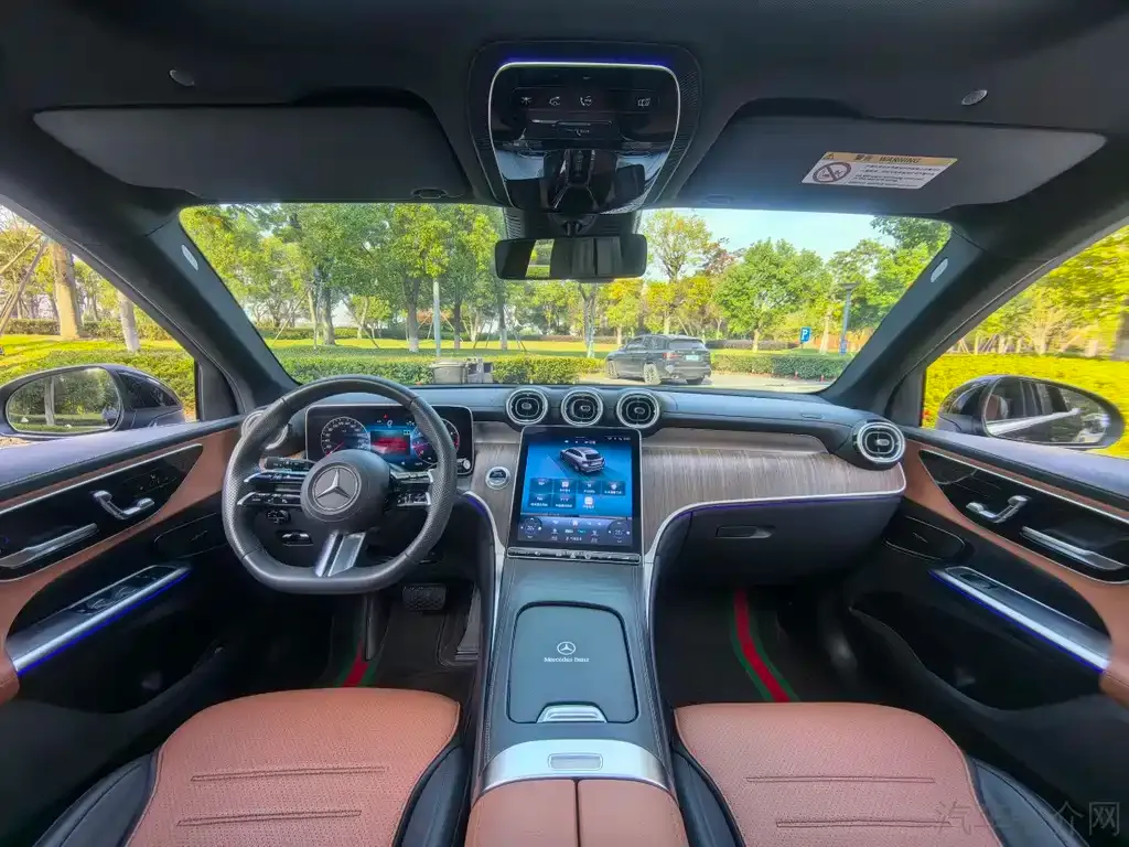 Mercedes-Benz GLC 2023 из CN, фото 10