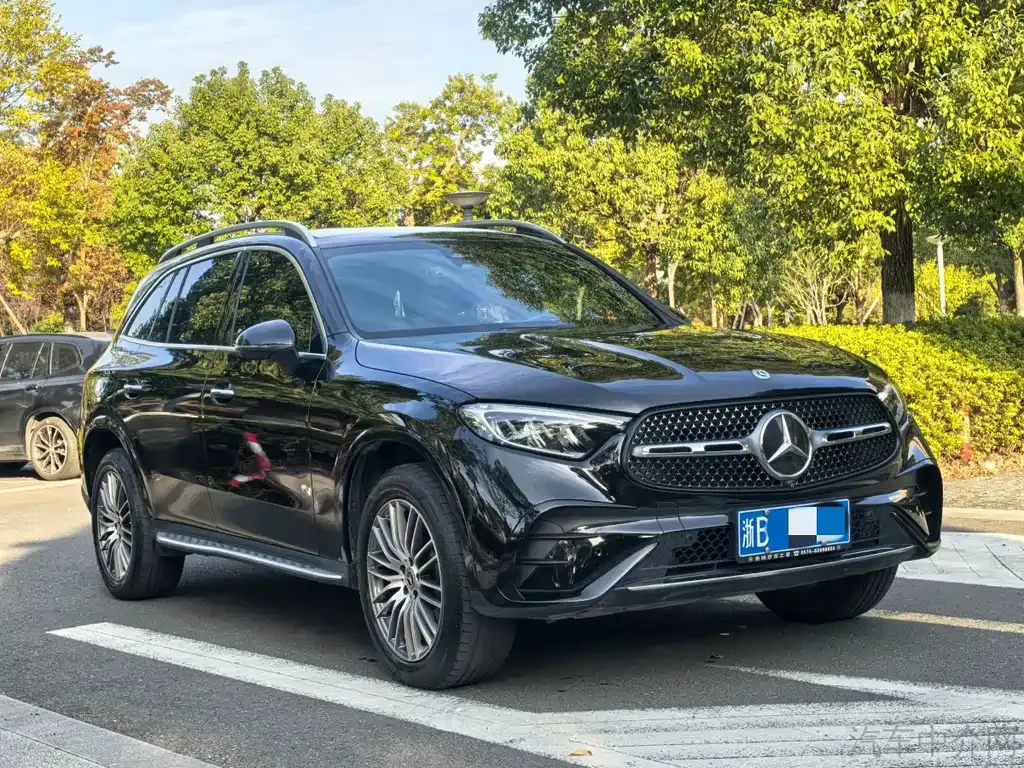 Mercedes-Benz GLC 2023 из CN, фото 3