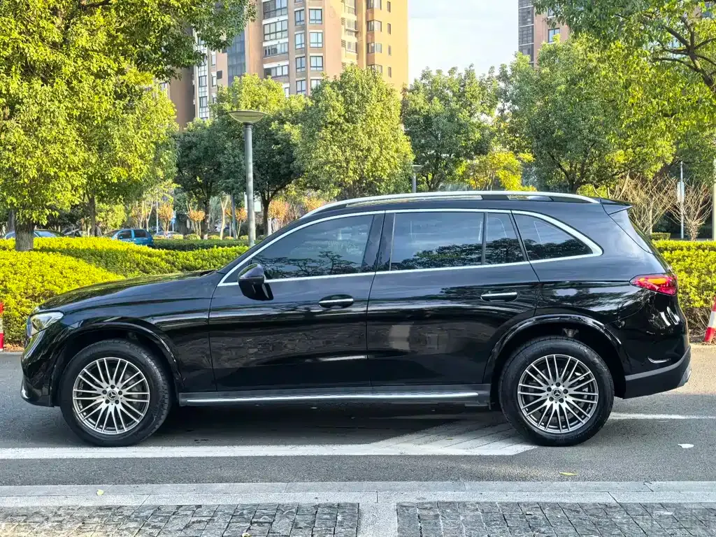 Mercedes-Benz GLC 2023 из CN, фото 4