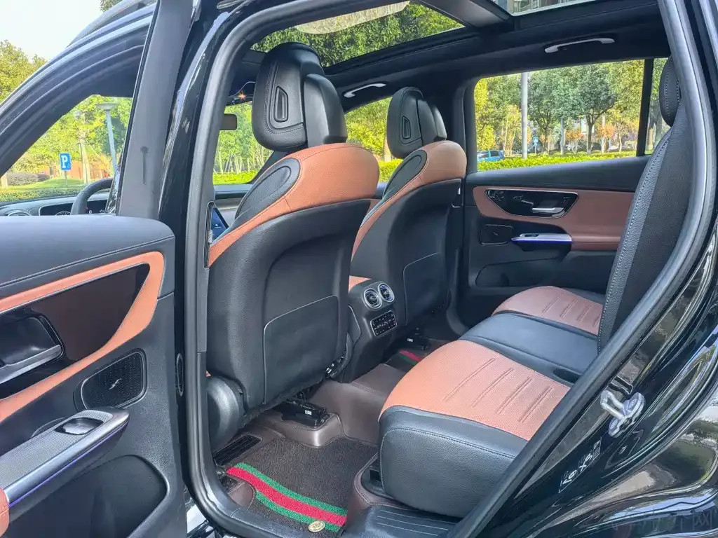 Mercedes-Benz GLC 2023 из CN, фото 9
