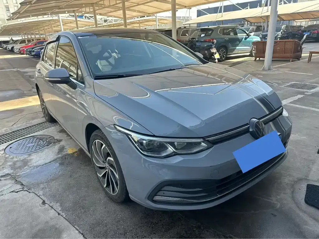 Volkswagen Golf 2022 из CN, фото 2