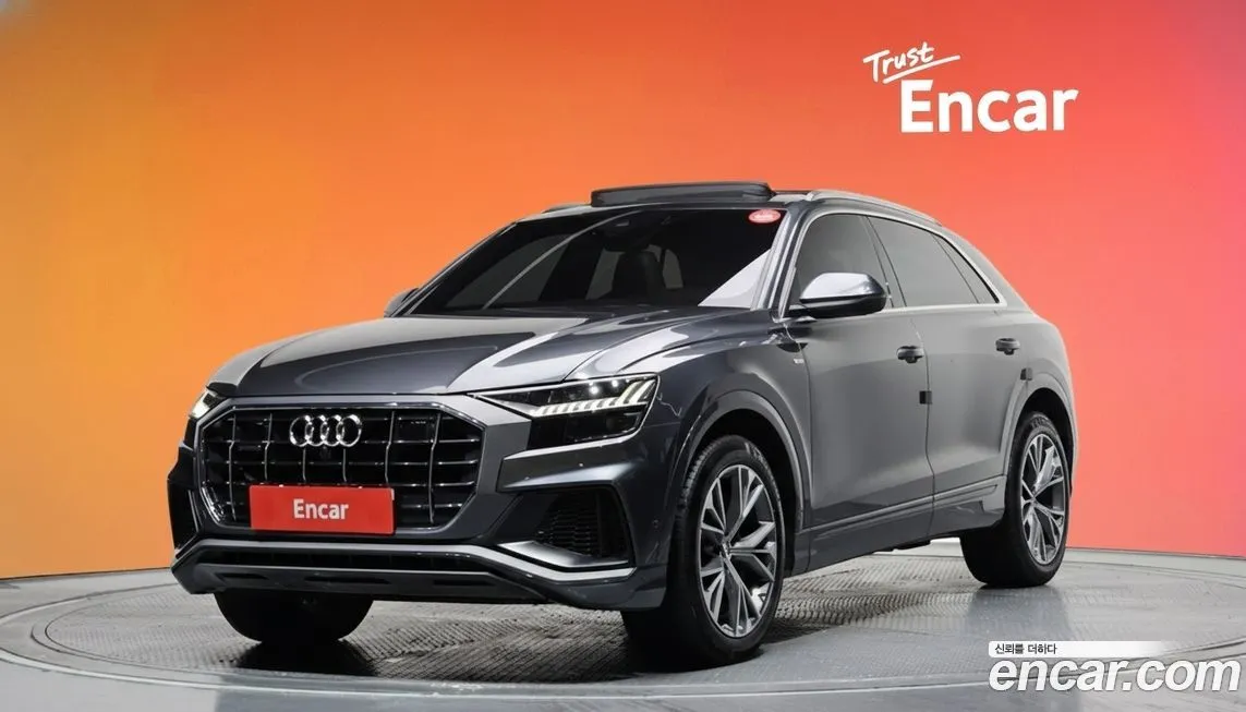 Audi Q8