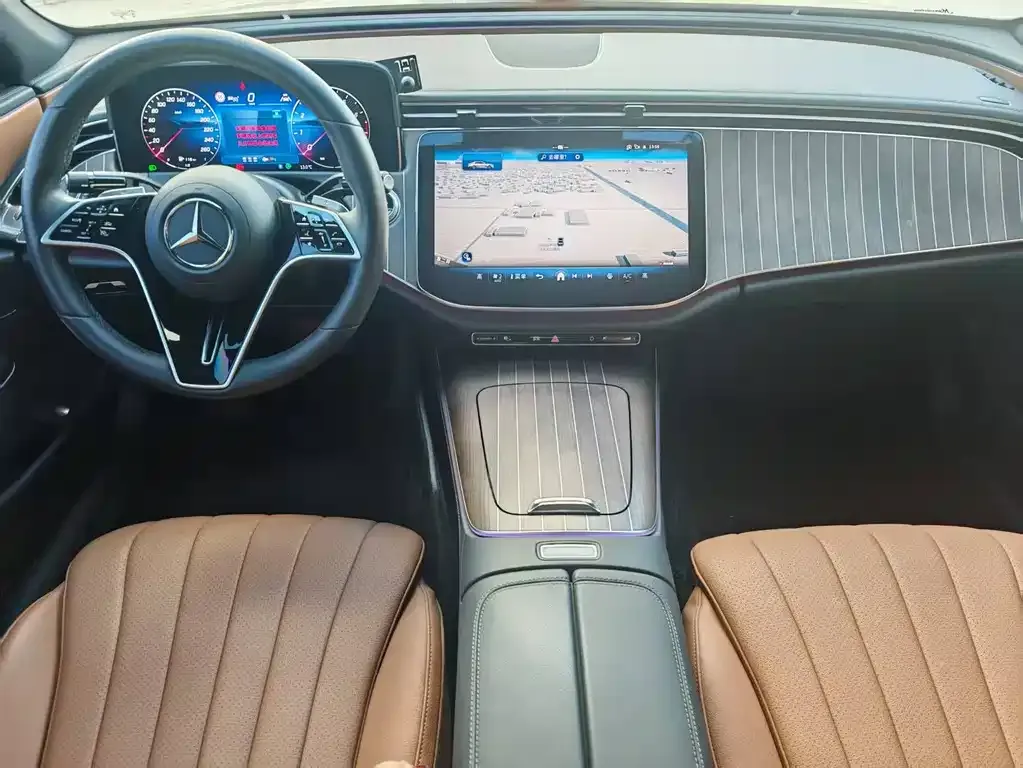 Mercedes-Benz E-Class 2024 из CN, фото 4