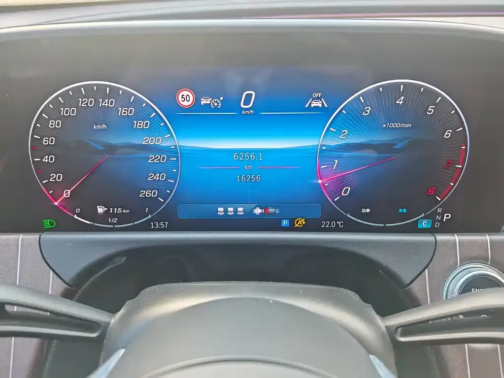Mercedes-Benz E-Class 2024 из CN, фото 5