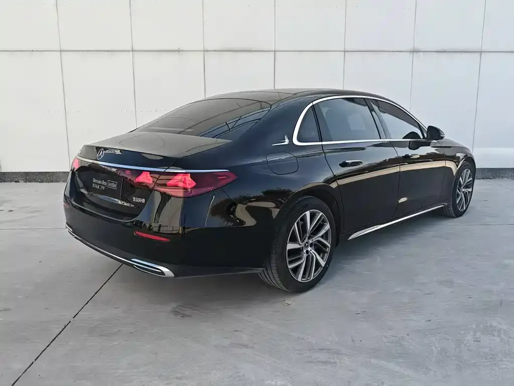 Mercedes-Benz E-Class 2024 из CN, фото 8