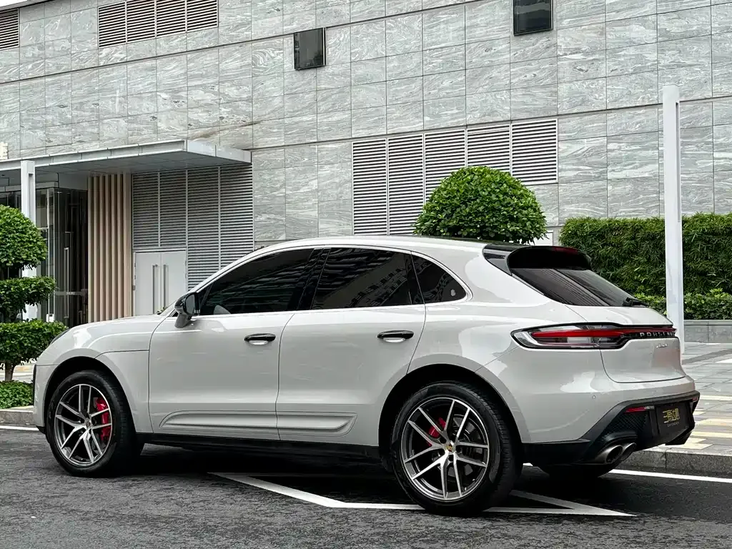 Porsche Macan 2023 из CN, фото 4