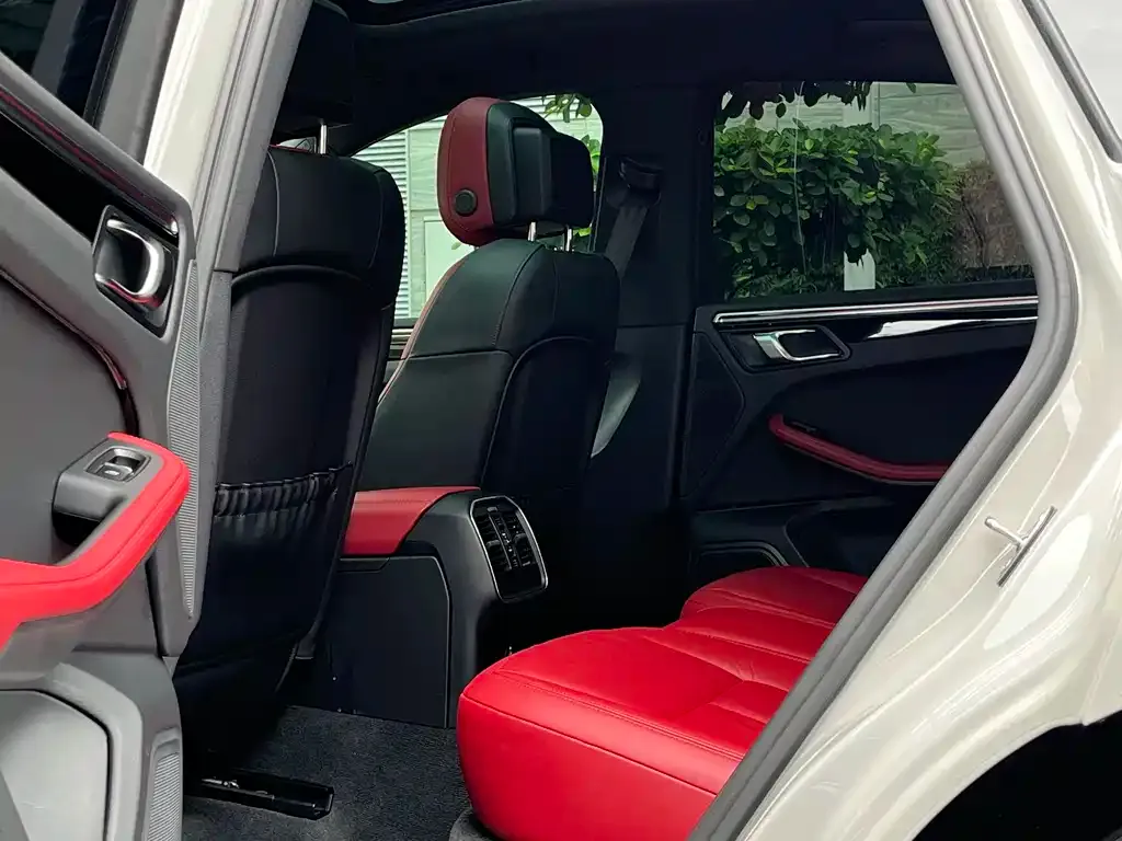 Porsche Macan 2023 из CN, фото 9