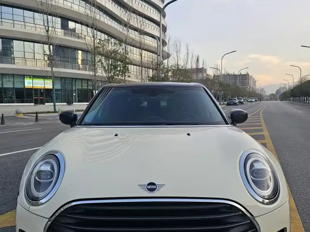 [object Object] Mini Clubman 2021 из CN, фото 2