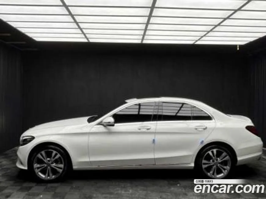 Mercedes-Benz C-Class 2021 из KR, фото 3