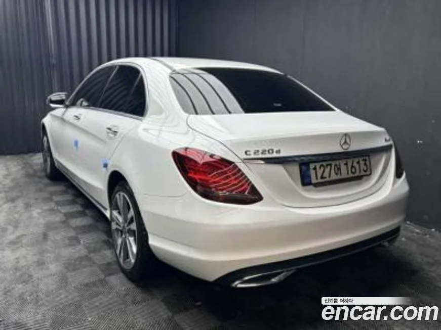 Mercedes-Benz C-Class 2021 из KR, фото 4