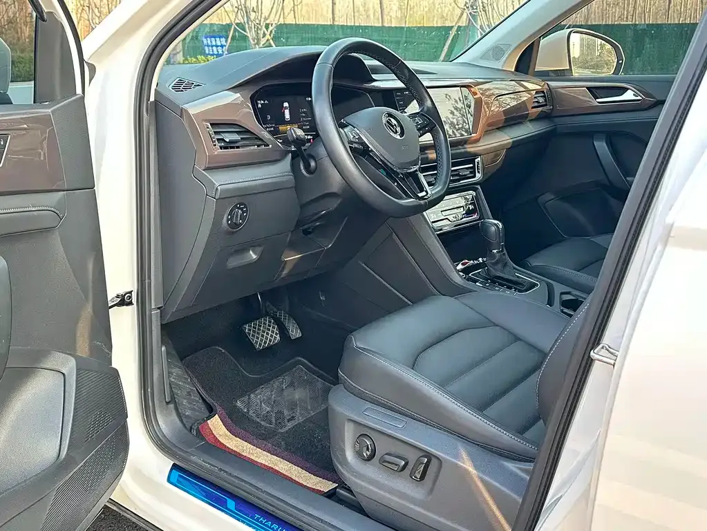 Volkswagen Tharu 2022 из CN, фото 8