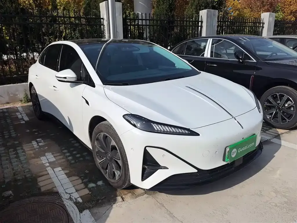 Hongqi Tiangong 05 2025 из CN, фото 4