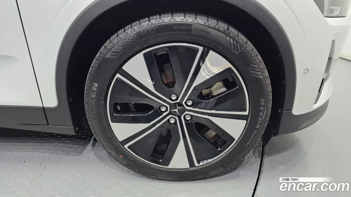 Polestar Polestar 2 2023 из KR, фото 5