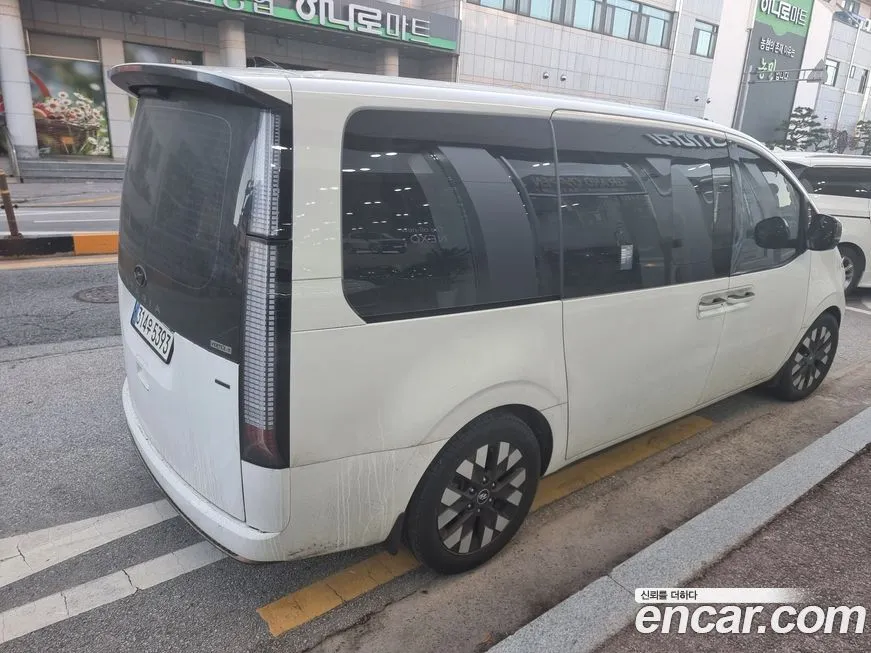 Hyundai Staria — фото 4