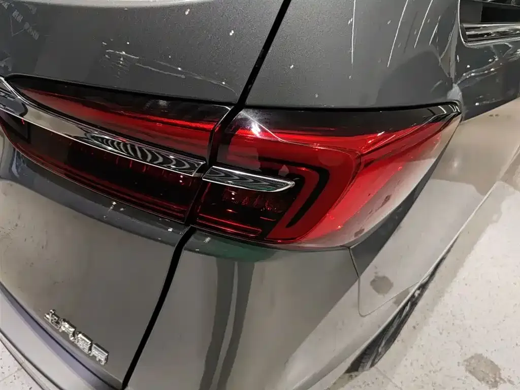 Buick GL8 2023 из CN, фото 8