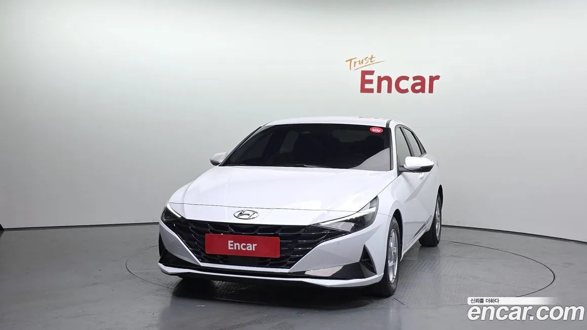 Hyundai AVANTE — фото 3
