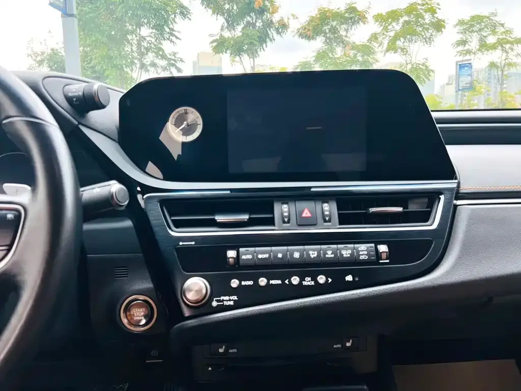 Lexus ES 2022 из CN, фото 10