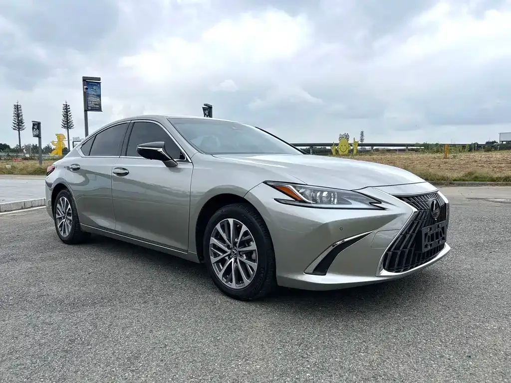 Lexus ES 2022 из CN, фото 5