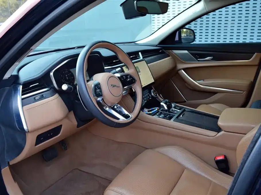 Jaguar XFL 2021 из CN, фото 7